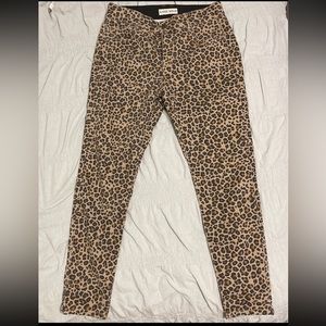 cheetah print Knox Rose Jeans!